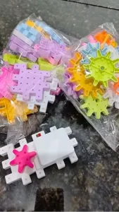 Brastoy Blocos de Montar com Engrenagens – Brinquedo Educativo STEAM 165 Peças com Motor photo review